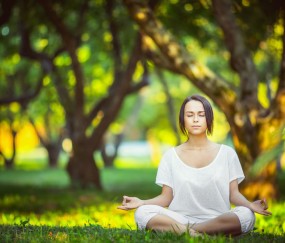 开云官方app入口-冰与火的对决，福登在年度焦点战中接管比赛，助曼城加时险胜尼斯