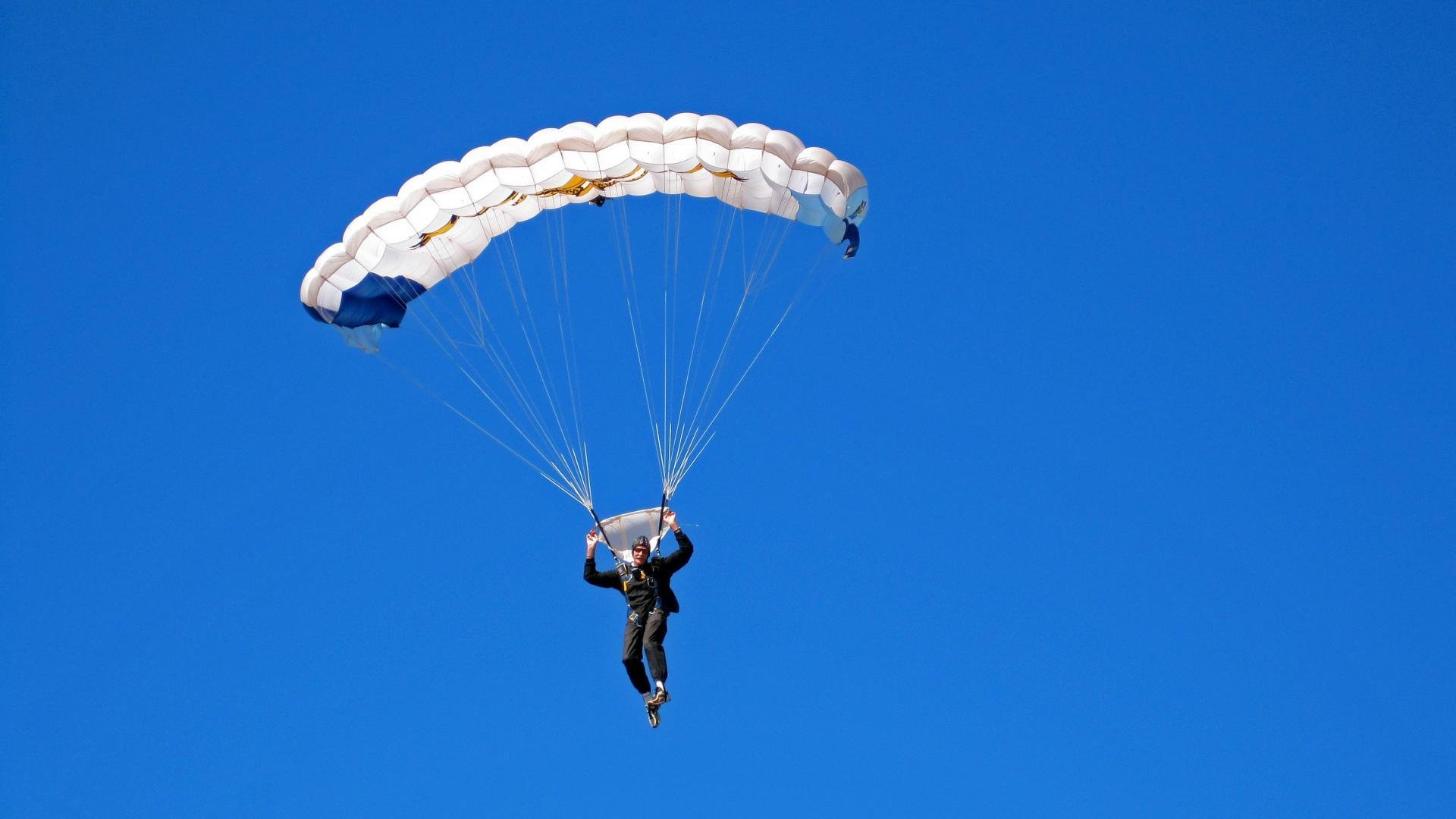 2026世界杯焦点战，魔术完胜老鹰，新世代对决引爆全球目光