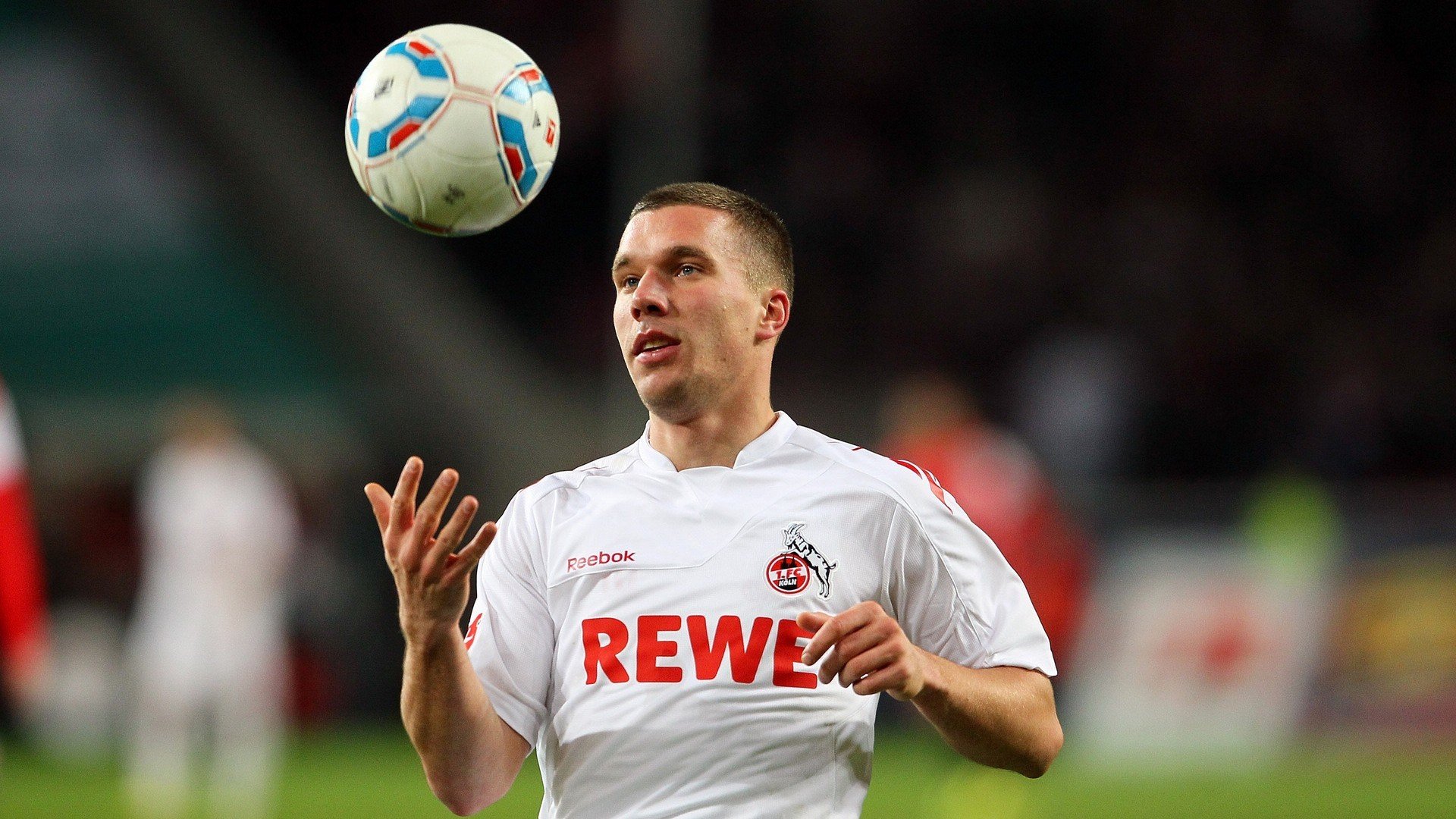 瑞士铁壁前的独舞，孔德如何在对阵阿森纳的夜晚定义个人能力